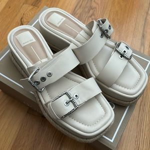 Dolce Vita Ivory Canyon Wedges